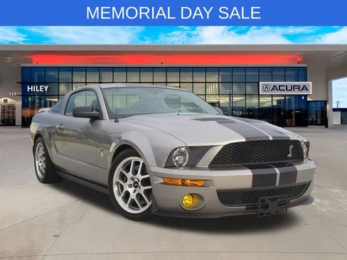 Used 2009 Ford Mustang Shelby GT500 RWD image 1