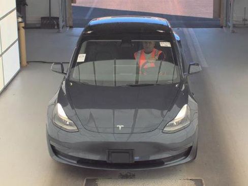 Used 2023 Tesla Model 3 Long Range AWD/4WD image 3