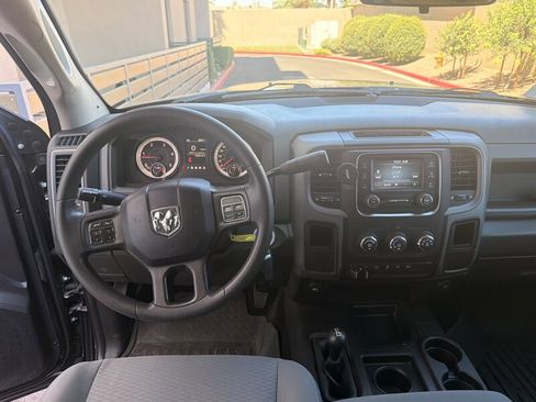 Used 2018 RAM 2500 Tradesman w/ Chrome Appearance Group AWD/4WD image 15
