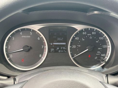 Used 2025 Nissan Versa S w/ S Plus Package FWD image 18
