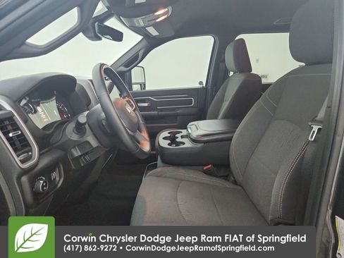 Certified 2024 RAM 2500 Big Horn w/ Night Edition AWD/4WD image 10