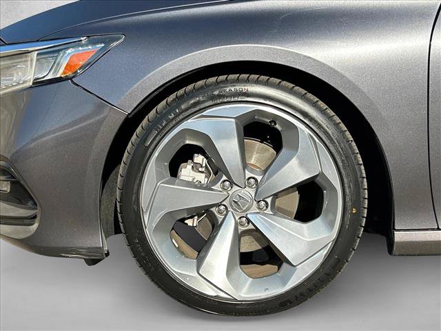 Used 2018 Honda Accord Touring image 28