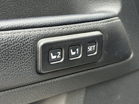 Used 2021 Toyota 4Runner Limited image 17