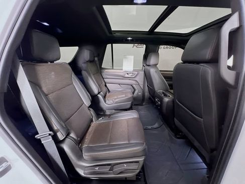 Used 2021 Chevrolet Tahoe High Country w/ Premium Package AWD/4WD image 45