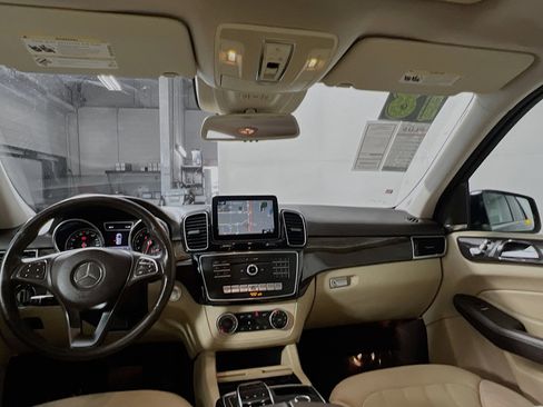 Used 2018 Mercedes-Benz GLE 350 image 30