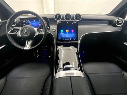 Certified 2025 Mercedes-Benz GLC 300 image 14