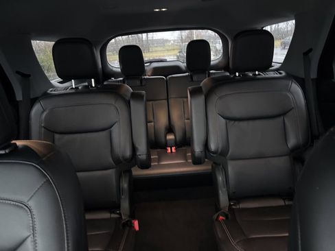 Used 2023 Ford Explorer Limited w/ Equipment Group 301A image 25