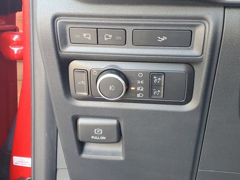 Used 2022 Ford F150 XLT w/ Equipment Group 302A High AWD/4WD image 14