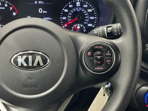 Used 2020 Kia Soul S FWD image 23