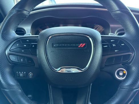 Used 2018 Dodge Charger R/T w/ Blacktop Package RWD image 24