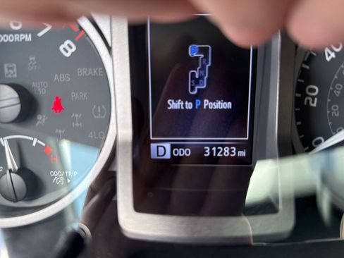 Used 2020 Toyota Tacoma TRD Pro image 33