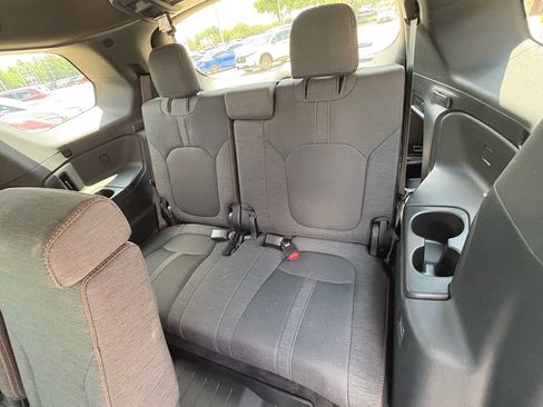 Certified 2024 Honda Pilot Sport image 26