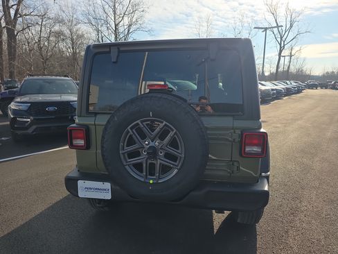 New 2026 Jeep Wrangler Unlimited Sport AWD/4WD image 21