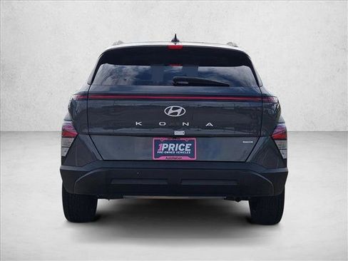 Used 2025 Hyundai Kona SEL AWD/4WD image 7