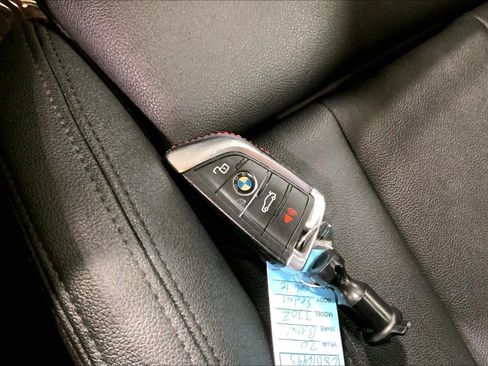 Used 2020 BMW 330i xDrive Sedan w/ Convenience Package AWD/4WD image 15