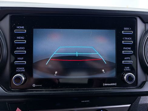 Used 2022 Toyota Tacoma SR image 4