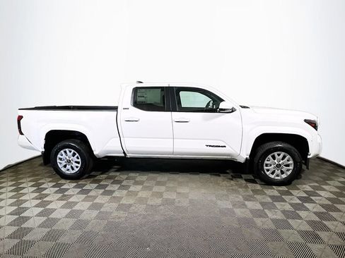 New 2026 Toyota Tacoma SR5 AWD/4WD image 8