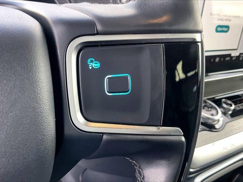 Used 2025 Ford Expedition Max Platinum image 15