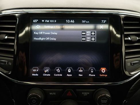 Used 2020 Jeep Grand Cherokee Altitude image 42