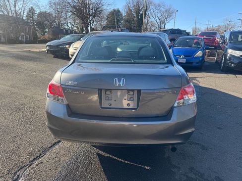 Used 2010 Honda Accord LX image 6
