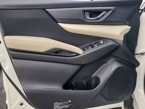 Used 2022 Subaru Ascent Premium w/ Convenience Package image 16