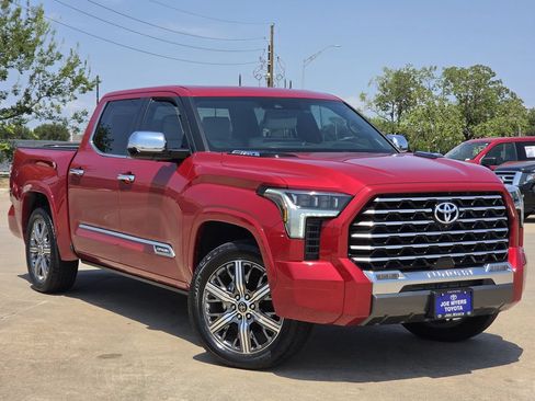 Used 2023 Toyota Tundra Capstone AWD/4WD image 2