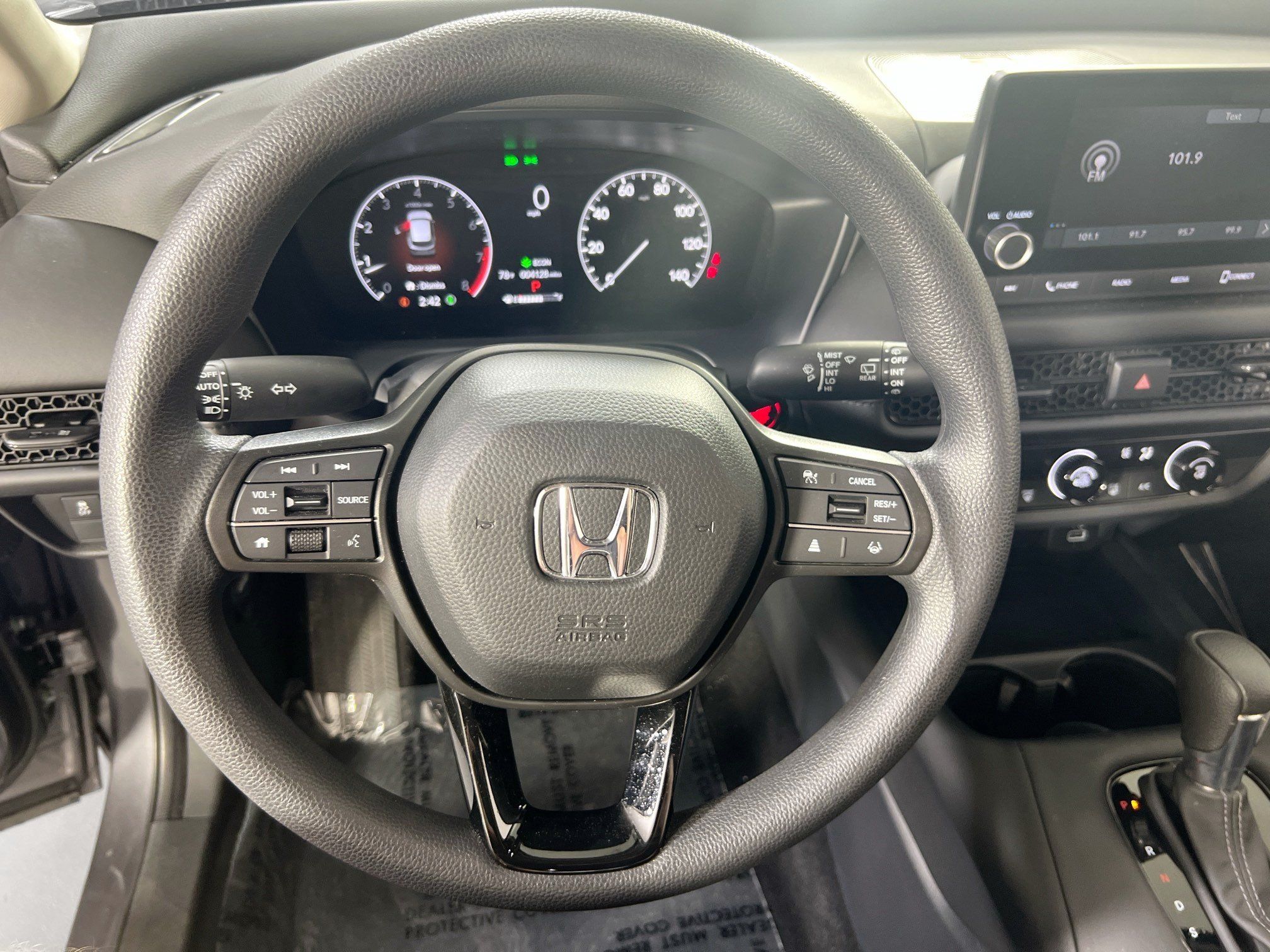 Used 2025 Honda HR-V LX image 11