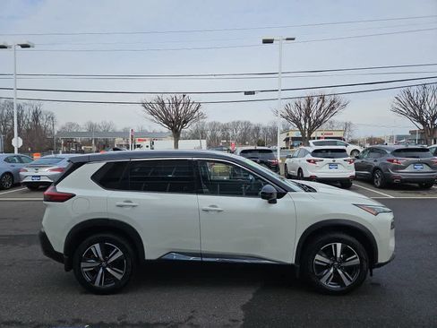 Used 2021 Nissan Rogue SL image 4