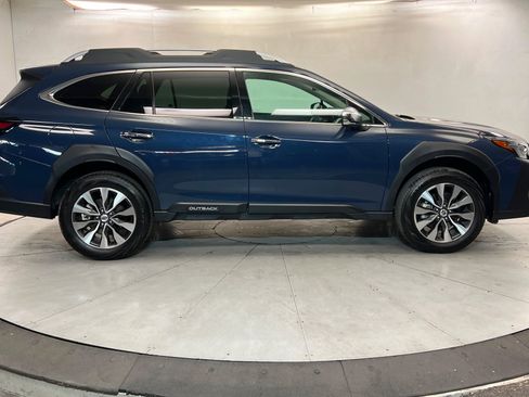 Used 2025 Subaru Outback Touring w/ Tech Package 3 AWD/4WD image 7
