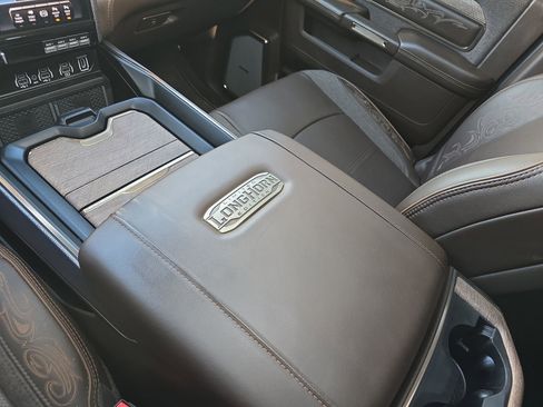 Used 2025 RAM 3500 Longhorn image 21