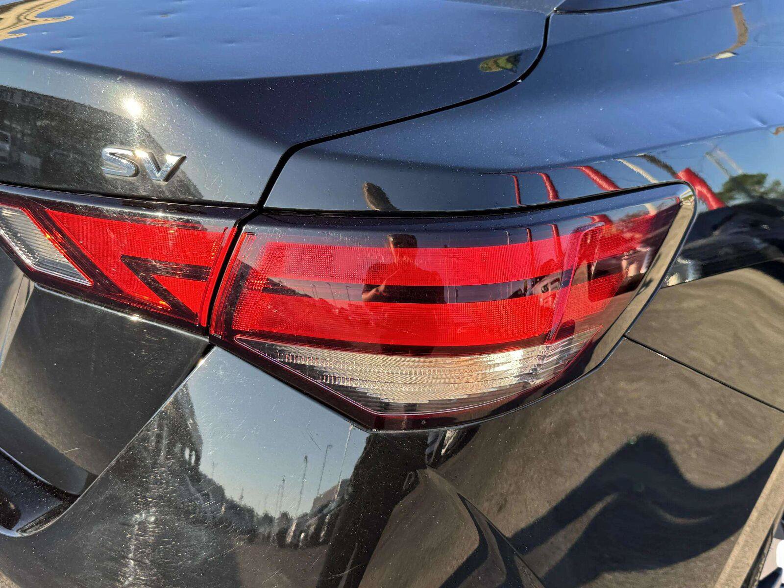 Used 2021 Nissan Sentra SV w/ SV Premium Package FWD image 50