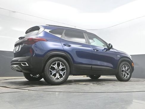 Used 2022 Kia Seltos EX AWD/4WD image 32