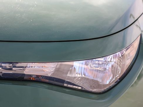 Used 2023 Kia Soul EX image 8