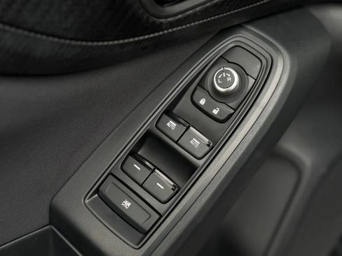 Used 2022 Subaru Crosstrek 2.0i Premium w/ Popular Package #3 image 23