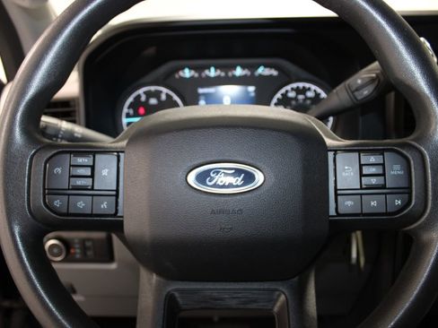 Used 2024 Ford F250 XLT image 44