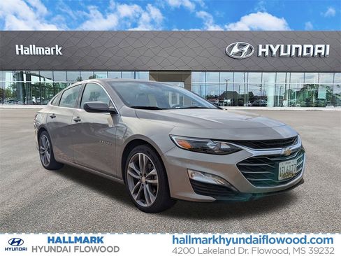 Used 2023 Chevrolet Malibu LT image 1