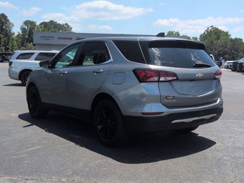 Used 2023 Chevrolet Equinox LT FWD image 5