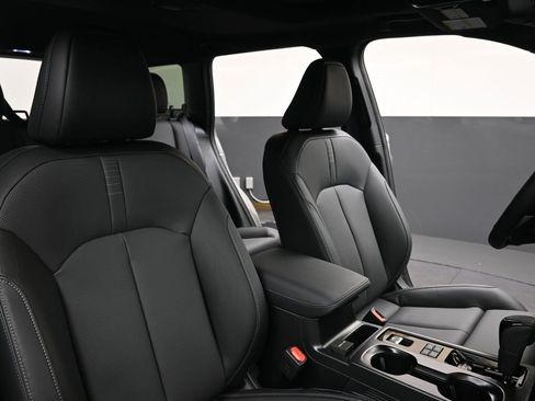 New 2026 Subaru Outback Touring image 13