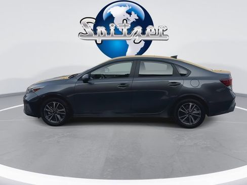 Used 2024 Kia Forte LXS w/ LXS Technology Package image 6