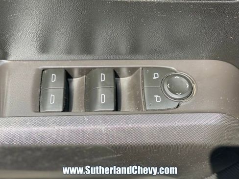 Used 2023 Chevrolet Colorado W/T image 14