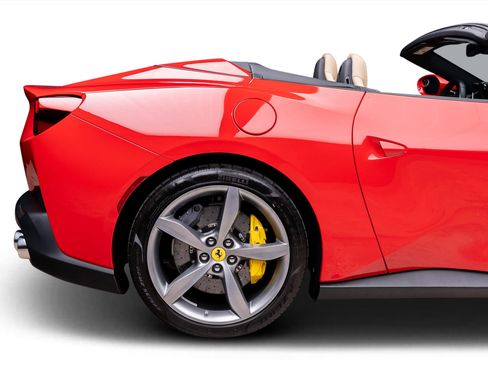 Used 2019 Ferrari Portofino Base image 26