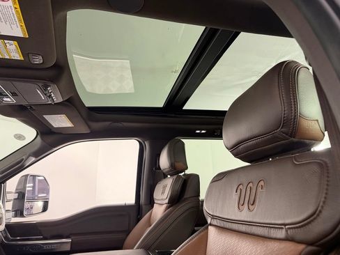Used 2025 Ford F350 King Ranch AWD/4WD image 24