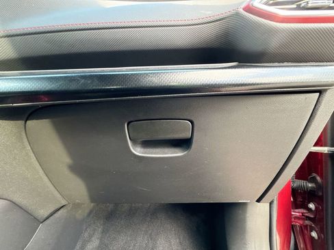 Used 2023 Chevrolet TrailBlazer RS w/ Convenience Package image 35