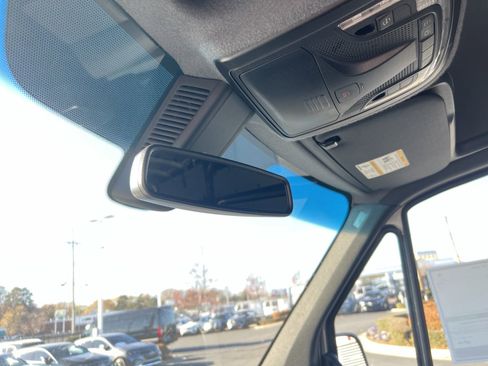 New 2025 Mercedes-Benz Sprinter 2500 image 30