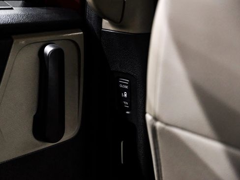 Used 2022 Honda Odyssey EX-L image 51