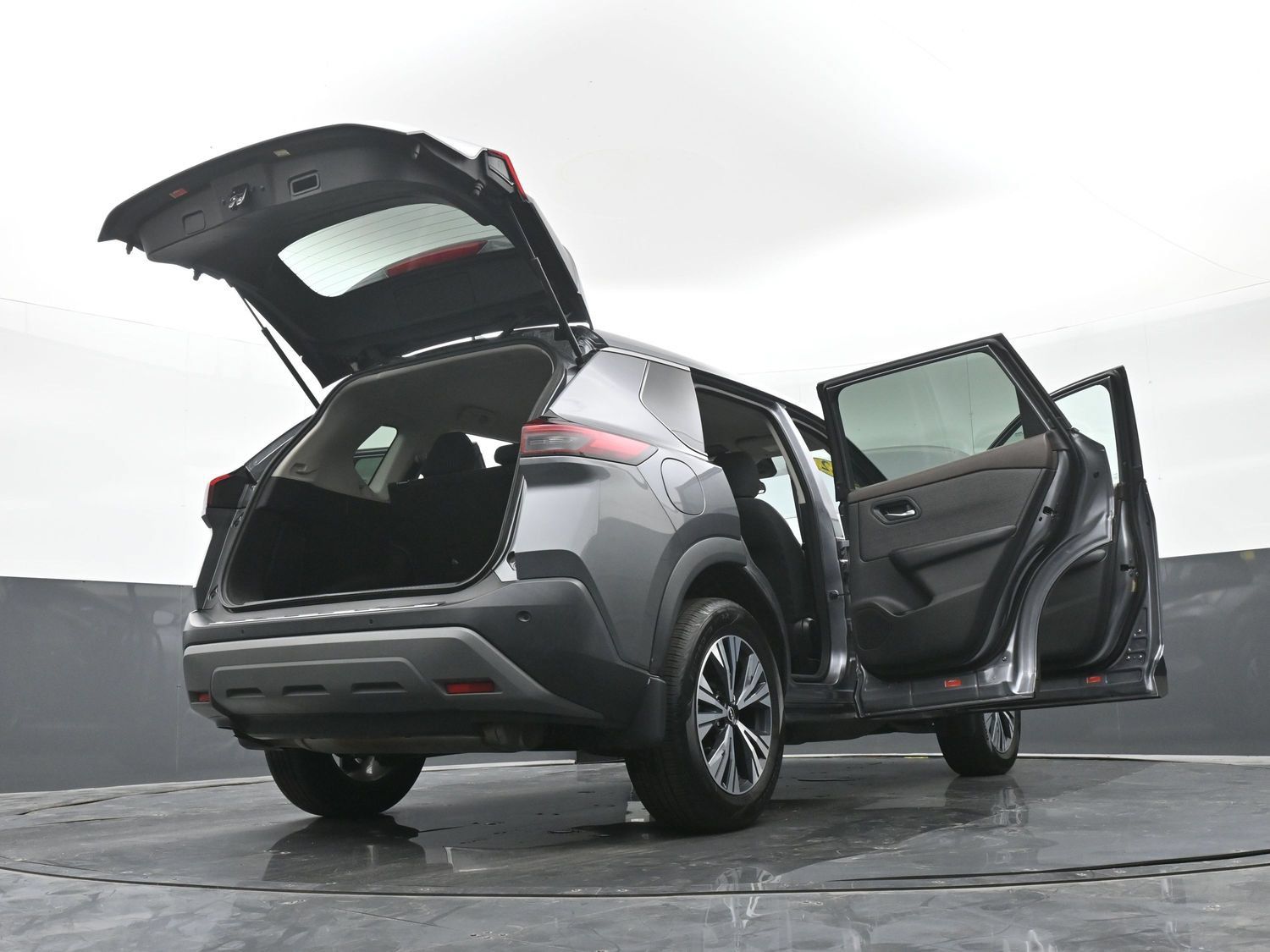 Used 2022 Nissan Rogue SV AWD/4WD image 49