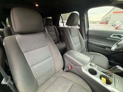 Used 2012 Ford Explorer XLT AWD/4WD image 14