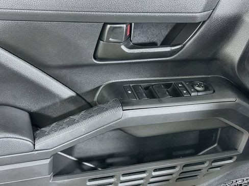 Used 2024 Toyota Tacoma SR RWD image 10