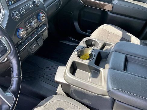 Used 2019 Chevrolet Silverado 1500 LT w/ Convenience Package AWD/4WD image 14