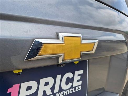 Used 2020 Chevrolet Suburban Premier w/ Max Trailering Package AWD/4WD image 12